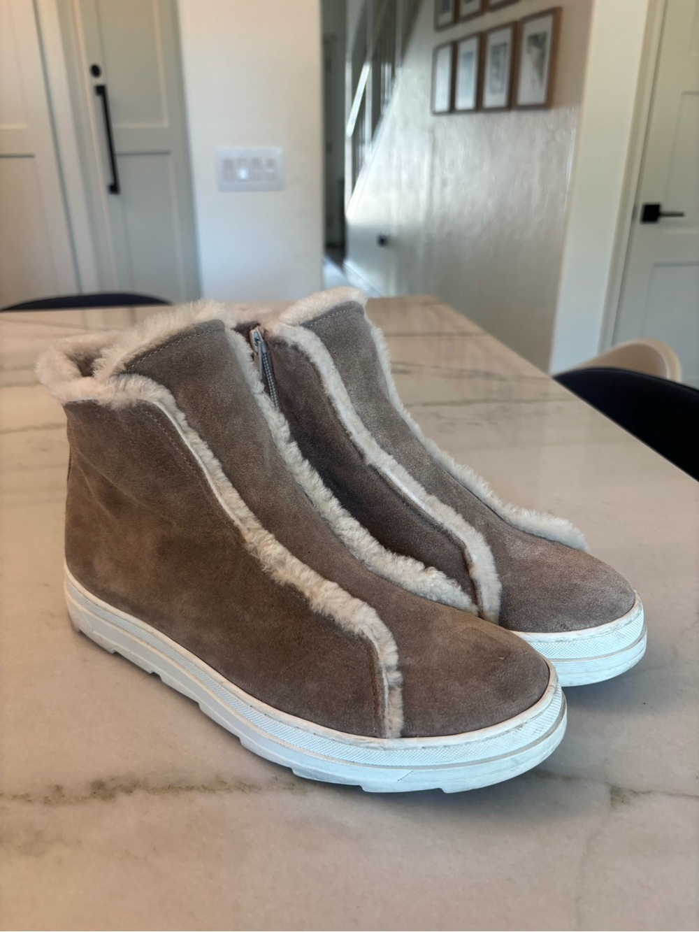 Joyks Suede Tan Fur Lined Platform Chunky Booties Fall Cozy Italian Boots Sz 8.5